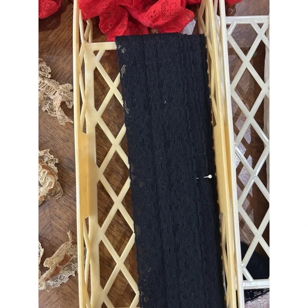 Estate Find Vintage Antique Lace And Trim Lot Ivory White‎ Black Red BEAUTIFUL